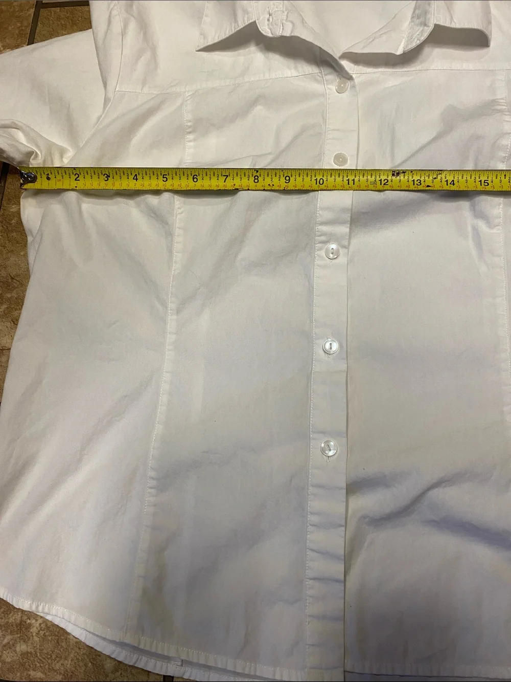 Vintage Girl’s White Women's Collared Button-Up Shirt Y2K-16